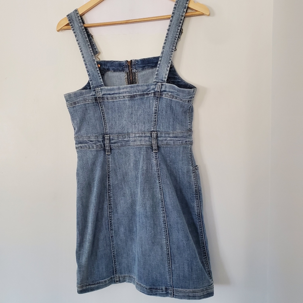 AMERICAN EAGLE Sz 6 Blue Denim Jean Overall Mini Dress Front Zip Straps Stretch - Picture 12 of 14